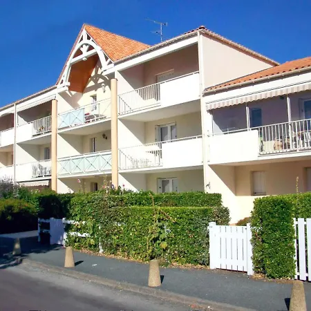 Les Jardins De L'ocean-38 By Interhome